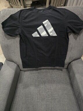 adidas Black Short-Sleeve Tee with Gray Camo Logo